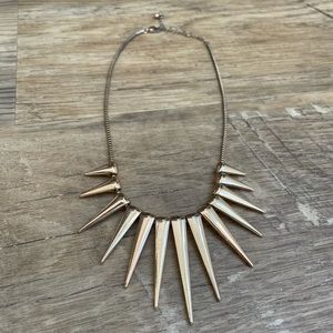 Gold spikes necklace